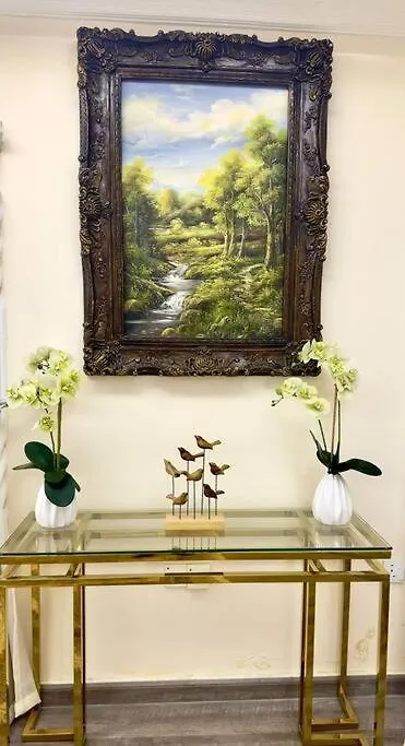 4Bedrooms Luxurious Furnished Plus Big Majlis シャルジャ ヴィラ